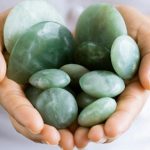 El Significado Espiritual del Jade Verde: Una Piedra de Sanación y Prosperidad